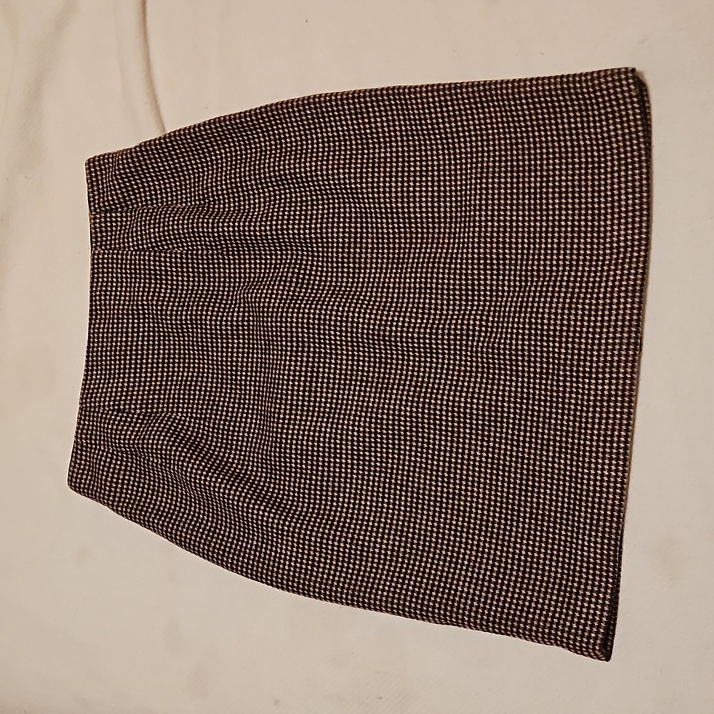 Wool skirt, houndstooth brown and cream, fully lined sz S